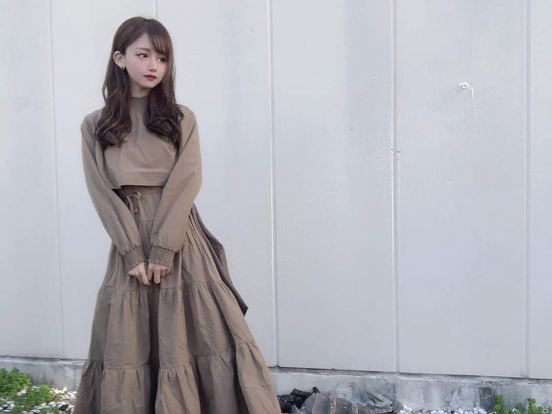 yuu__aaaのインスタグラム：「. . brown onepiece👗❤︎ . . #ONEPIECE#ワンピース#秋冬コーデ#おでかけ#おでかけコーデ #autumn#japanesegirl」