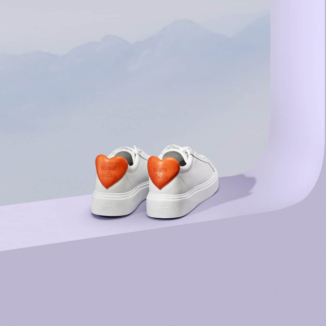 Schutzのインスタグラム：「LISTEN TO YOUR HEART 🧡 #schutzxginger」