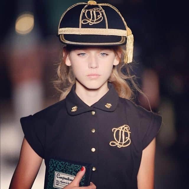 オランピアルタンのインスタグラム：「OLT Ronald Searle school collection at the Lycée Henri IV, @viviennerohner in look 6 🖤 @stephenjonesmillinery 🎓 #OLTss15 #ronaldsearle #sttrinians #molesworth #throwbacktololztimes 📓👩🏻‍🏫」