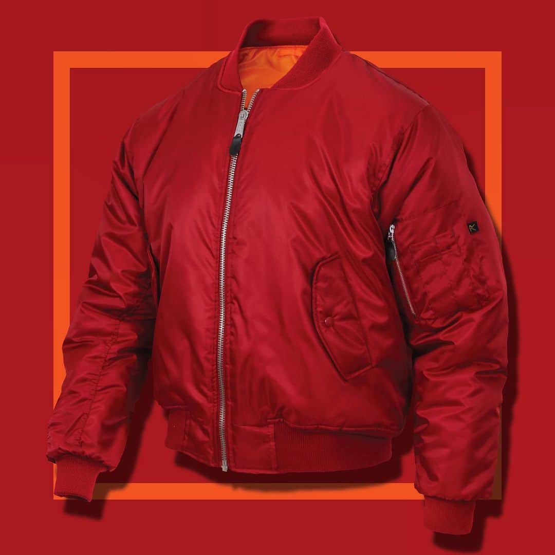 ロスコのインスタグラム：「This jacket is red hot🔥🔥 #MA1 #rothco」
