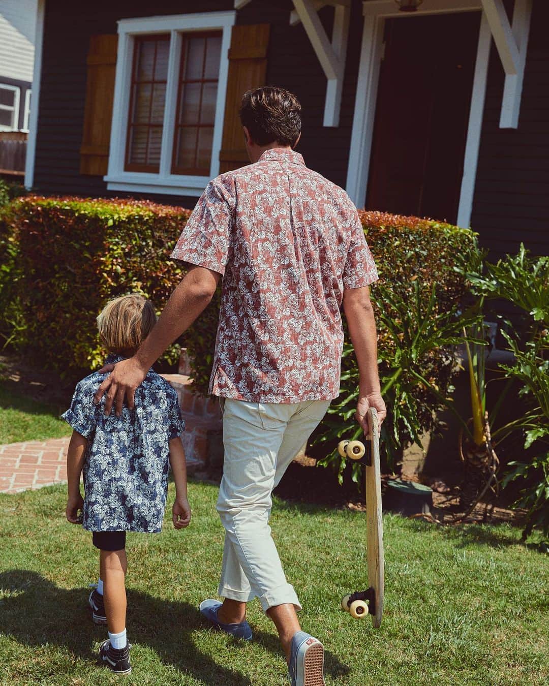 レインスプーナーのインスタグラム：「A family tradition.」