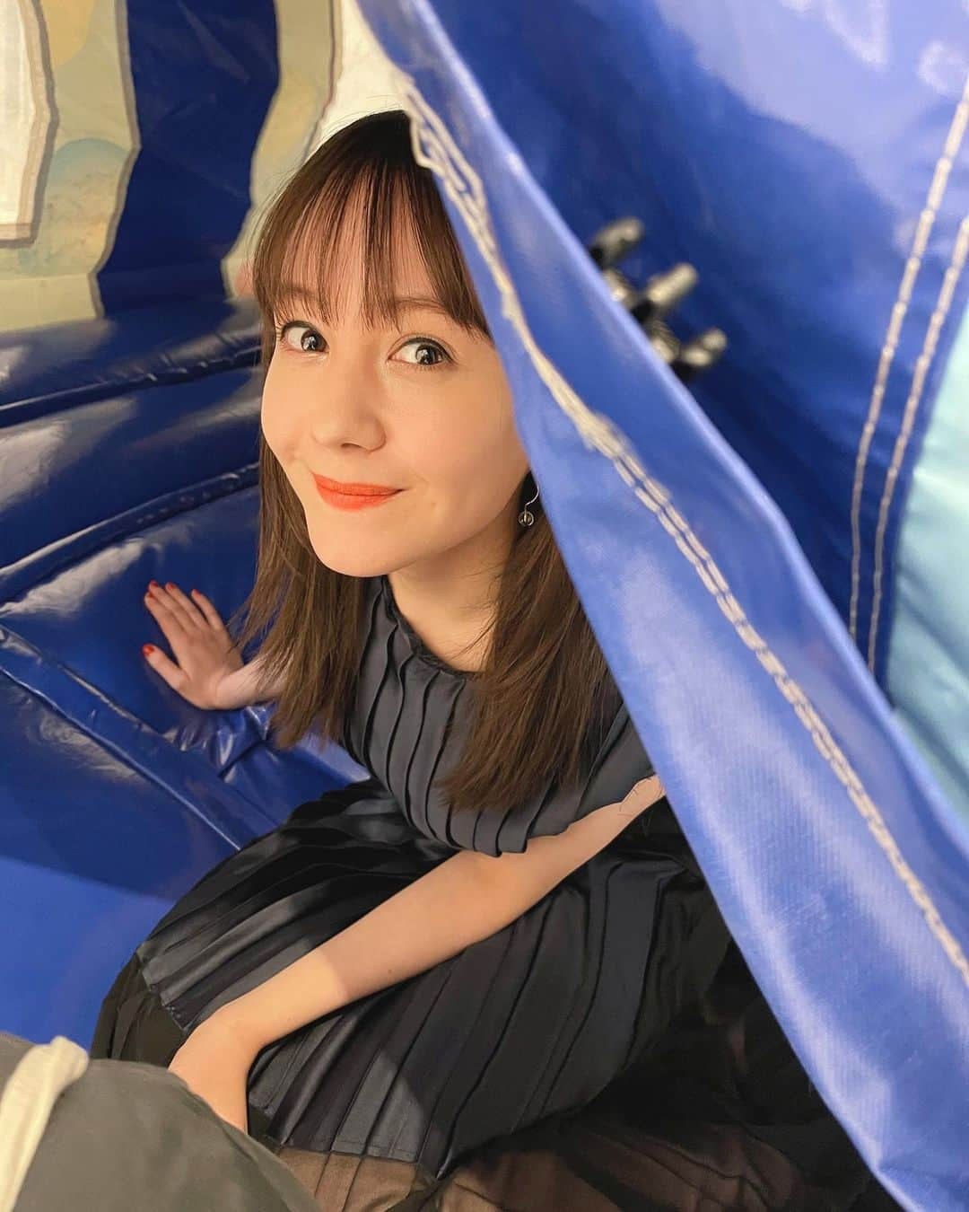 トリンドル玲奈さんのインスタグラム写真 - (トリンドル玲奈Instagram)「とあるサプライズに参加させていただきました…🤭」12月7日 23時48分 - toritori0123