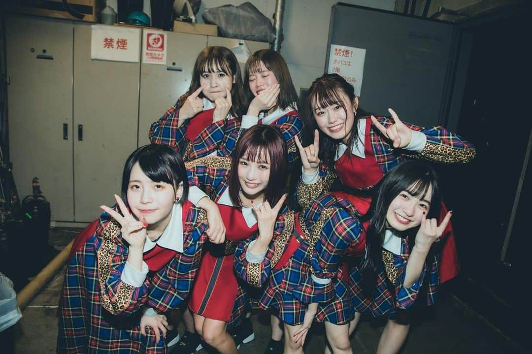 Pimm's【公式】のインスタグラム：「12/7(MON)Pimm's LIVE TOUR 2020 -REVIVAL- TOUR FINAL＠EBIS RIQUID ROOM  #pimms #ピムス #tokyogirlsmixture #rock #アイドル #ミクスチャーロック  Photo by @nekoze_photo  THX!!! nekoze_photo!!!」