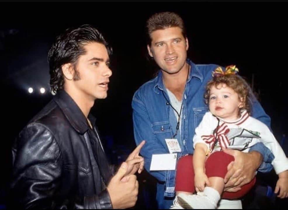 ビリー・レイ・サイラスのインスタグラム：「Happy #MulletMonday from me, @mileycyrus and @johnstamos!」