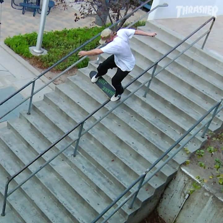 スラッシャーのインスタグラム：「Big Boy @jamie_foy’s UNCROSSED video part is one for the ages 📜 Now playing on the Thrasher site 📡」