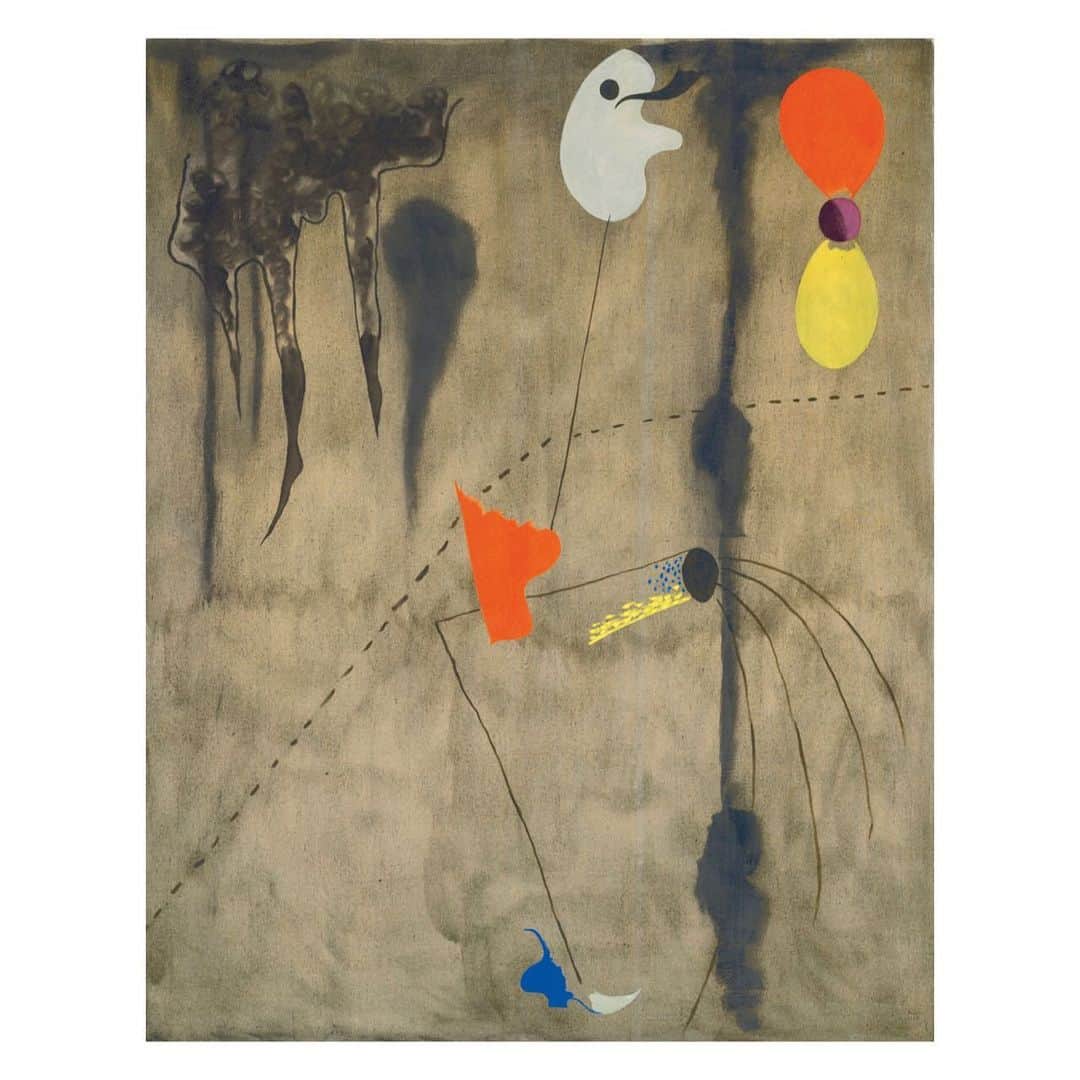 クリスティーズさんのインスタグラム写真 - (クリスティーズInstagram)「Three monumental works by René Magritte, Joan Miró and Max Ernst from the Collection of Claude Hersaint, will lead The Art of the Surreal Evening Sale on March 9 2021.⠀ .⠀ Painted in 1959, Magritte's 'Le mois des vendanges', is one of the most important works in the artist's oeuvre. Featuring the enigmatic figure of the bowler hatted man, a familiar character in Magritte's work.⠀ .⠀ Miró's 'Peinture' (1925), is among the finest of the artist's much celebrated 'dream' paintings, the series which saw him break through the boundaries of pictorial convention to reach a new form of poetic and abstract art.⠀ .⠀ 'Cage, forêt, et soleil noir' (1927) was executed at the height of Max Ernst's involvement with the Surrealist movement. The work incorporates the techniques of grattage and frottage and features a seemingly impenetrable wall of trees.⠀ .⠀ René Magritte, 'Le mois des vendanges', 1959. Estimate: £10,000,000-15,000,000.⠀ .⠀ Joan Miró, 'Peinture', 1925. Estimate: £9,000,000 – 14,000,000.⠀ .⠀ Max Ernst, 'Cage, forêt et soleil noir', 1927. Estimate: £2,000,000 – 3,000,000.⠀ ⠀ The Art of the Surreal Evening Sale — 9 March 2021.⠀ .⠀ #surreal #surrealism #eveningsale #christies #RenéMagritte #JoanMiró #MaxErnst」12月8日 3時17分 - christiesinc