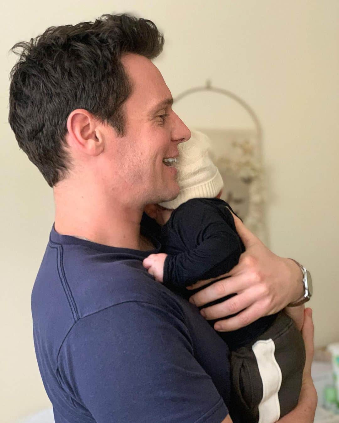 リア・ミシェルのインスタグラム：「Uncle Jonathan ❤️」