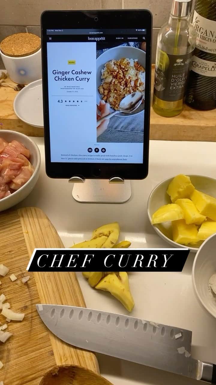 JO BAKERのインスタグラム：「@bonappetitmag #chefcurry #foodie #chickencashewcurry」