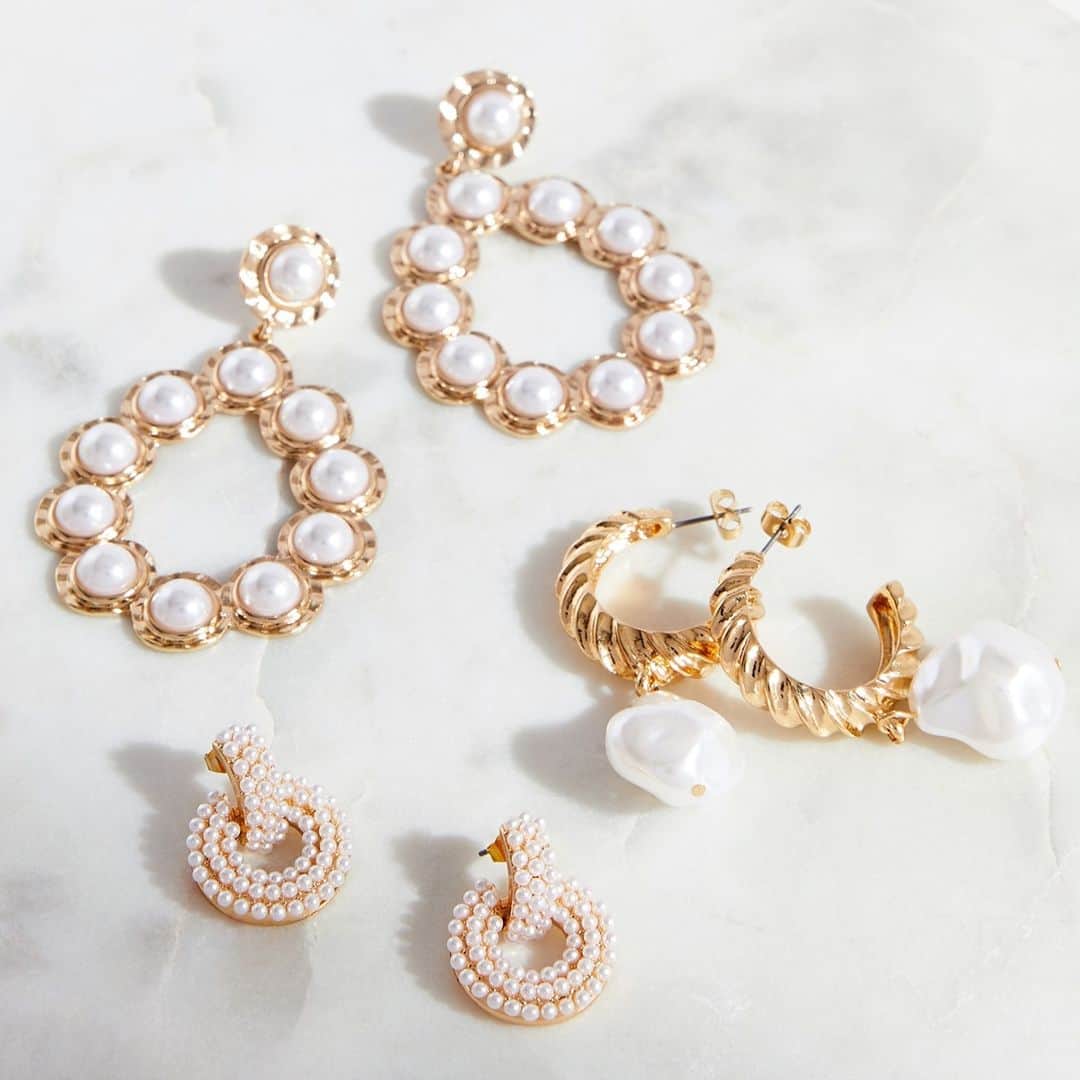 プリマークさんのインスタグラム写真 - (プリマークInstagram)「Pretty pearls waiting to glam up your winter outfits ✨ Earrings from £2/€3/$4 #Primark #Jewellery」12月8日 5時00分 - primark