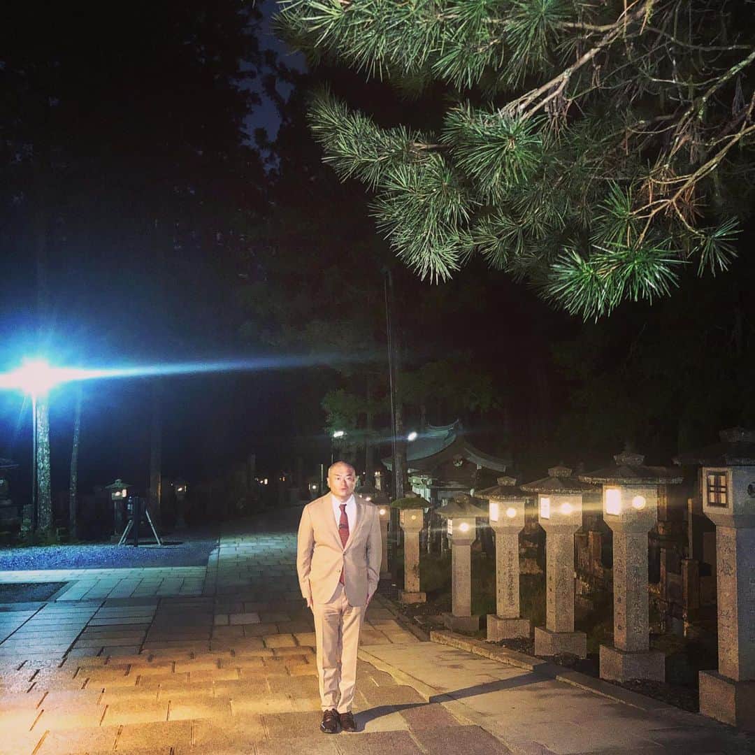 あばれる君のインスタグラム：「おはようございます。こちらは日本時間の朝６時19分です。」