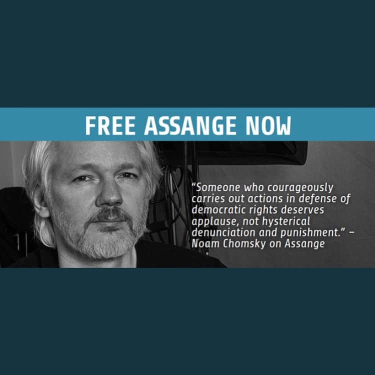 WikiLeaksさんのインスタグラム写真 - (WikiLeaksInstagram)「Julian #Assange has been detained continuously in the UK in one form or another for 10 years. The U.S. government seeks his extradition for publishing true information. U.N., Amnesty, HRW, ACLU and many others oppose his extradition. #FreeAssange #FreePress」12月8日 6時32分 - wikileaks