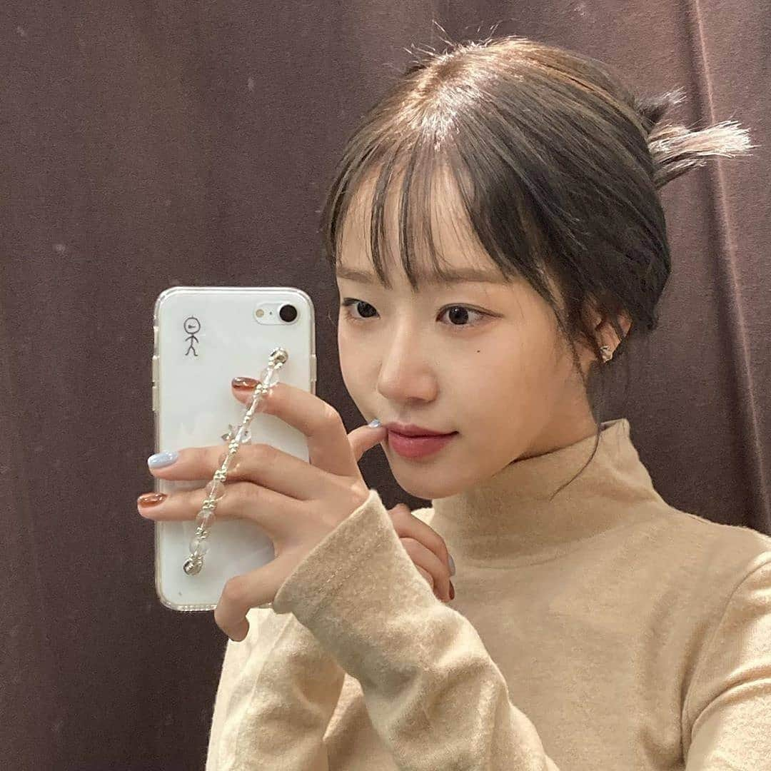 チェ・ユジョンさんのインスタグラム写真 - (チェ・ユジョンInstagram)「유댕이🌻❤️ #위키미키 #WEKIMEKI #CHOIYOOJUNG #최유정 #YOOJUNG #유정」12月8日 18時01分 - yoojung_weme