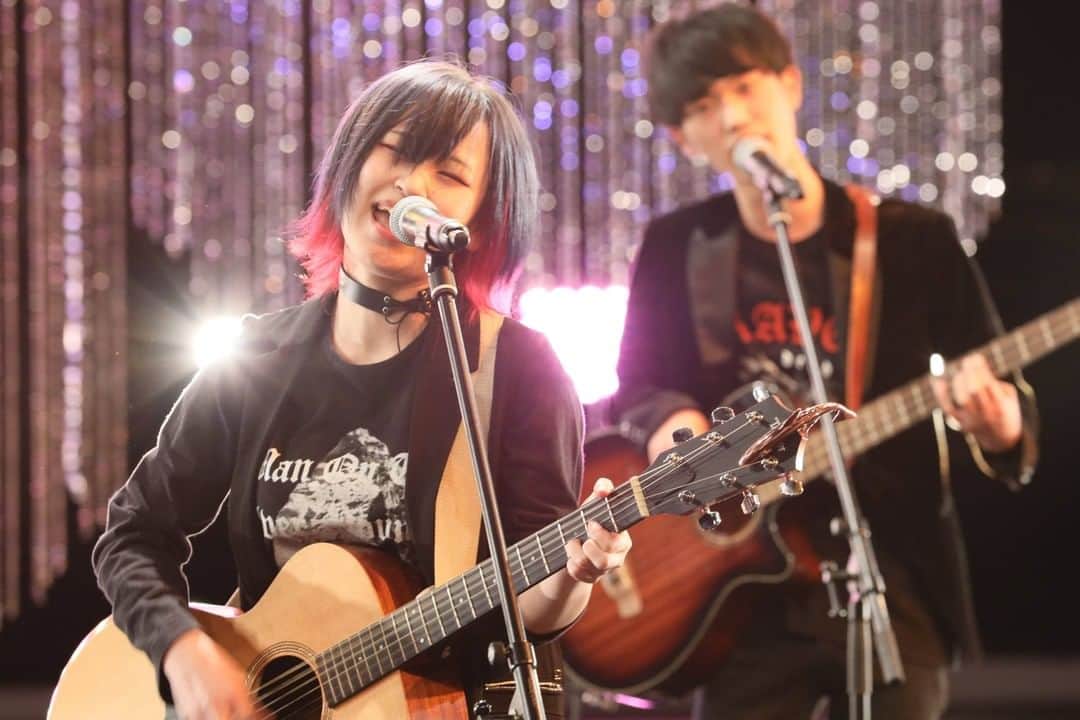 テレビ東京「青春高校３年C組」のインスタグラム：「【大切なお知らせ】  いつも青春高校３年Ｃ組を応援いただきありがとうございます。 軽音部の涌嶋茜が12⽉26⽇に行われるオンライン公演をもちまして卒業することになりました。 青春高校３年Ｃ組ＨＰのトピックスに本人からのコメントがございますので、 ご覧頂けますと幸いです。  #青春高校３年Ｃ組」