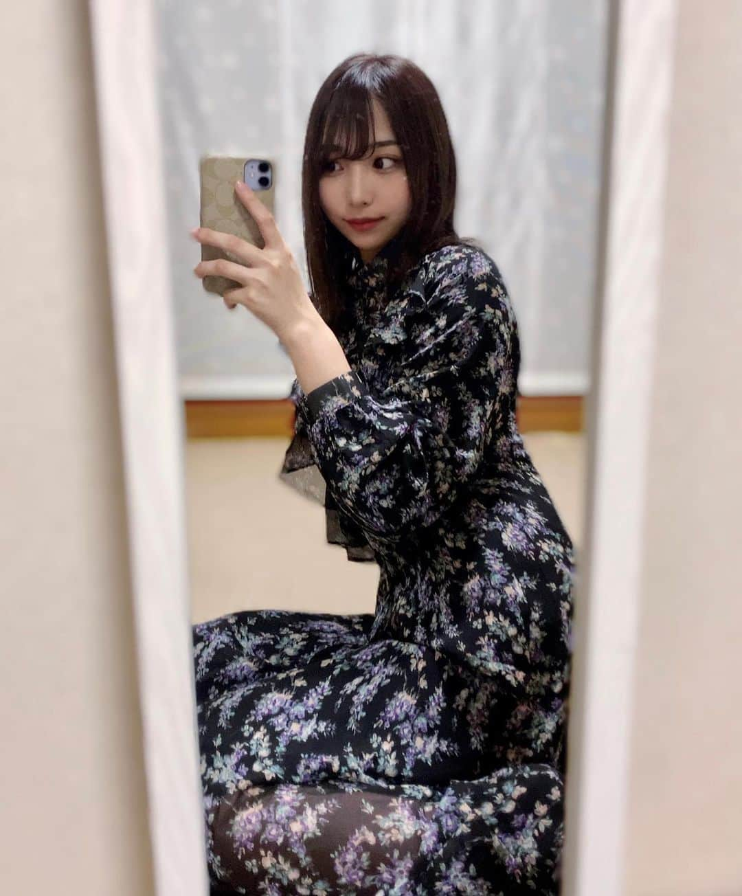 中野ゆいなさんのインスタグラム写真 - (中野ゆいなInstagram)「🖤」12月8日 17時15分 - nkn_0125