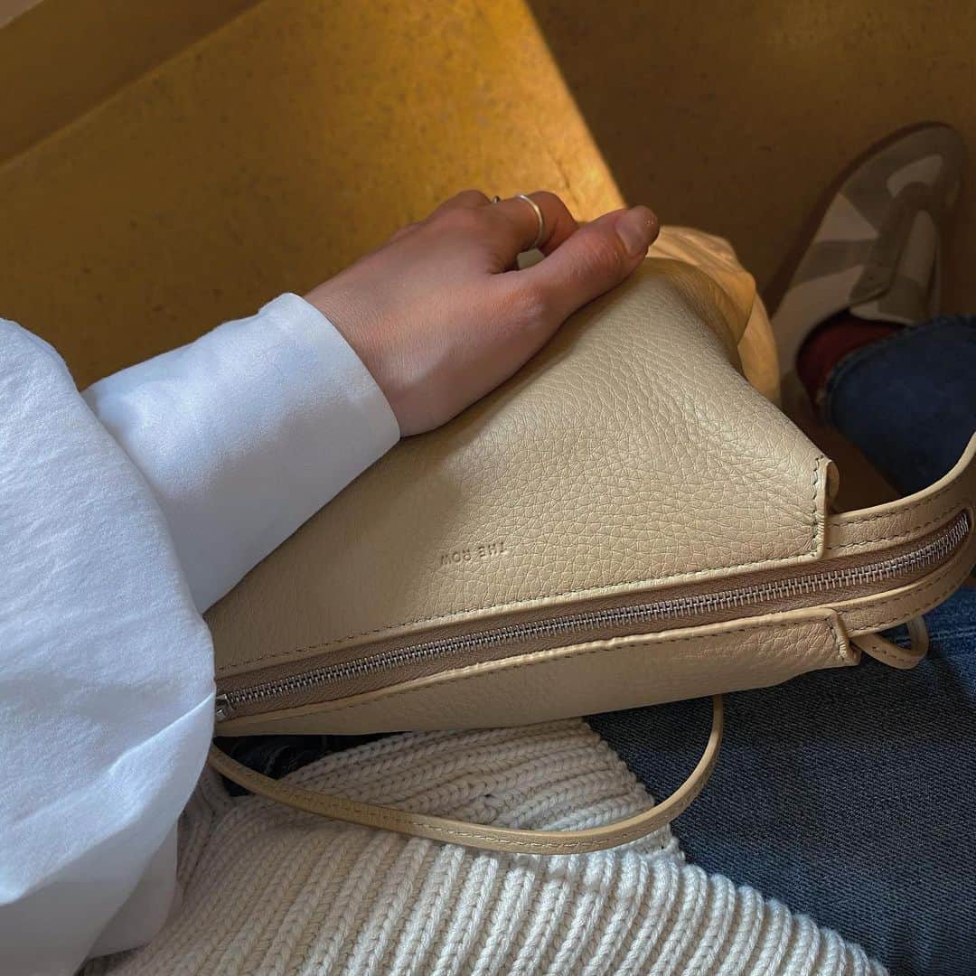 水野里砂のインスタグラム：「🍋🤍  @therow」