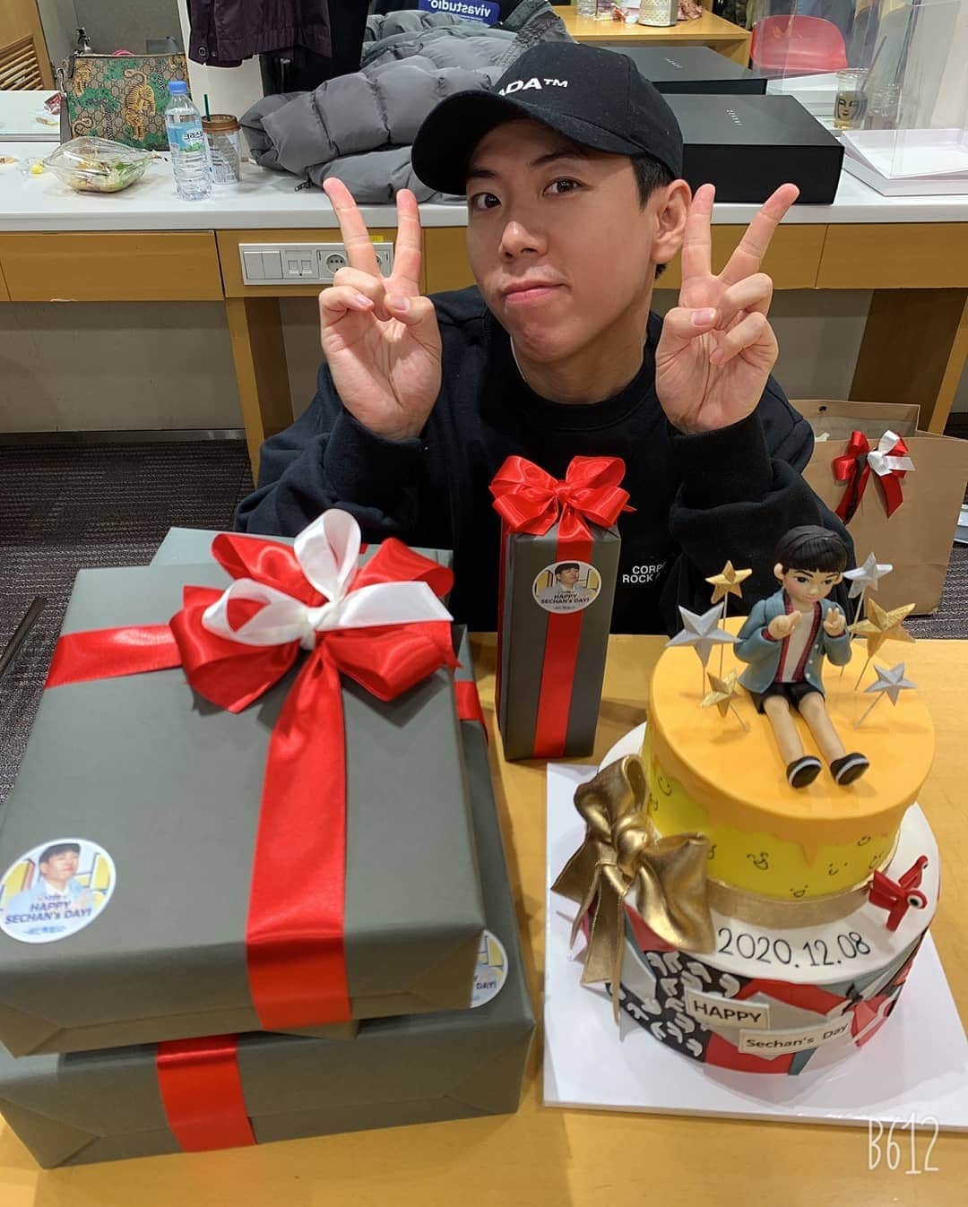 ヤン・セチャンのインスタグラム：「생일축하해주신모든분들께 너무감사합니다^^ #12월8일 #세찬특별시」