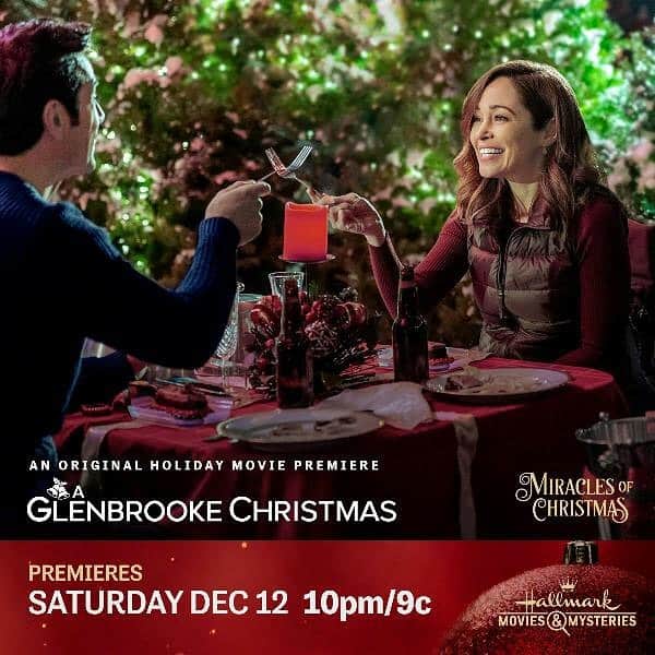 オータム・リーザーのインスタグラム：「Day 7: Less than a week to go until our premiere! Cheers! Can’t wait:) #AGlenbrookeChristmas @hallmarkmovie #December12 #12DaysofChristmas #hallmarkchristmasmovies」