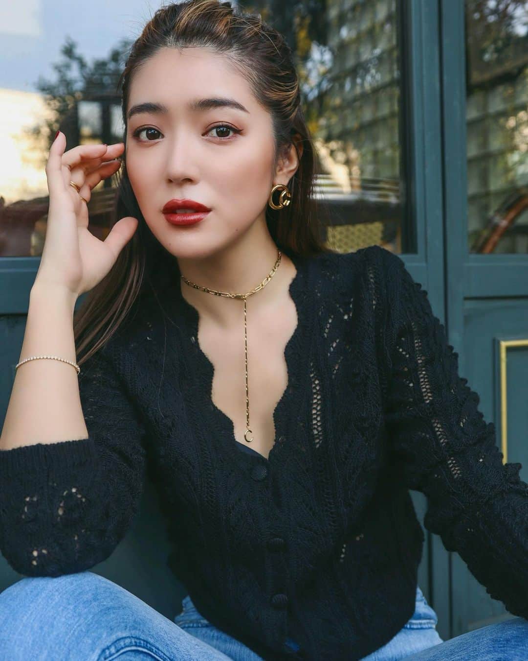 のインスタグラム：「@centence_official 🤍  本日13時から新作を発売します✨ LIVEもやるので、良かったら見に来てください🤍  新作は ネックレス、指輪、ピアス、イヤリング 皆さんからリクエストの多かったアイテムを作りました😌 そして全部私のお気に入り🤍  #centence #love #instagood」