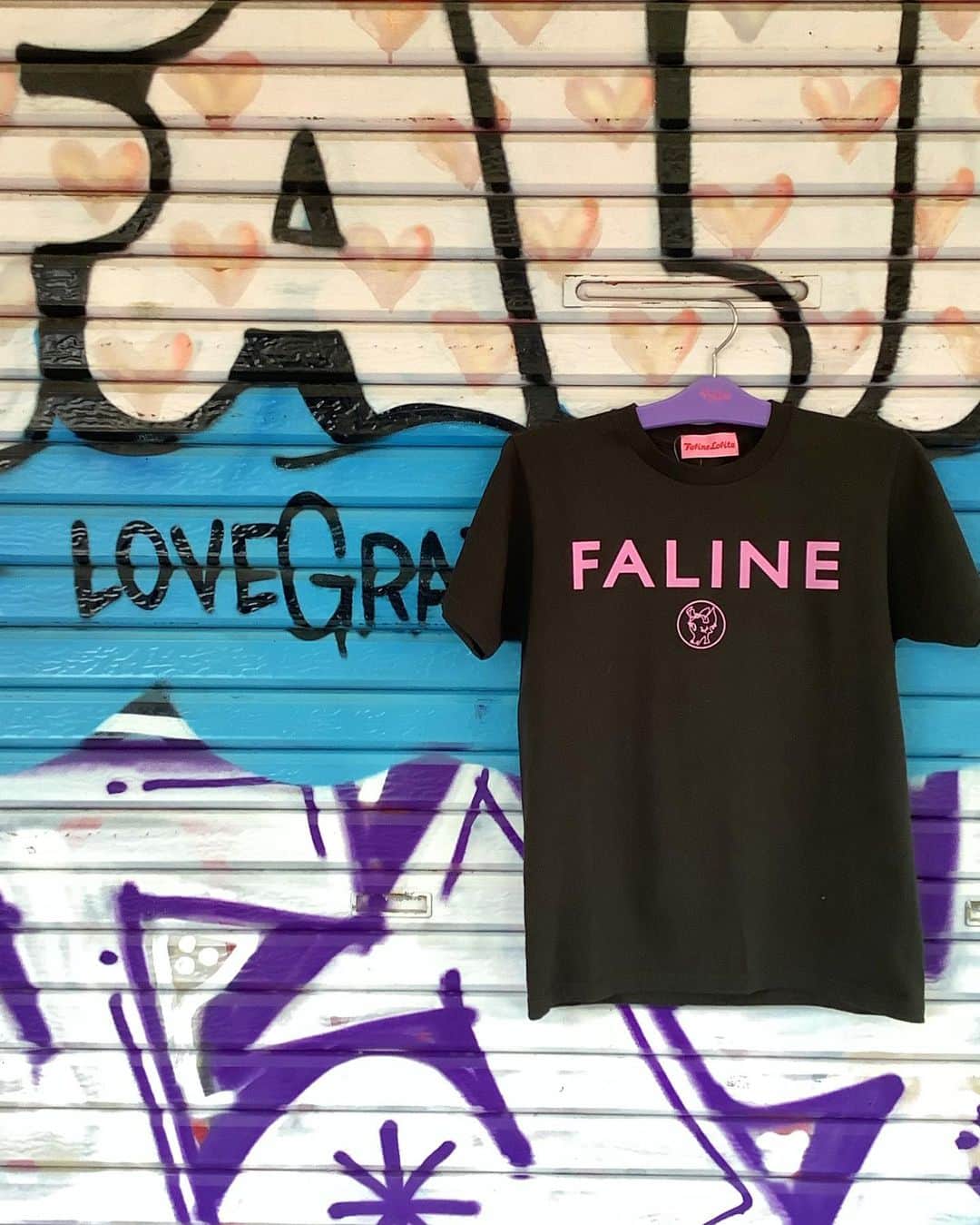 falinetokyoさんのインスタグラム写真 - (falinetokyoInstagram)「FALINE “BLM” charity T-shirts  Smoke black💋💋💋 #falinetokyo #blm #charity」12月8日 14時37分 - falinetokyo