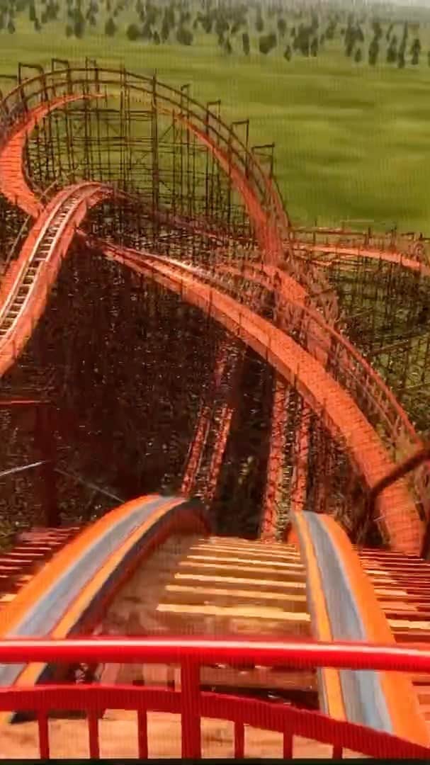 ティモシー・ドレンスキーのインスタグラム：「My stab at a wooden coaster. These always make for an aesthetically exciting ride. 😁」