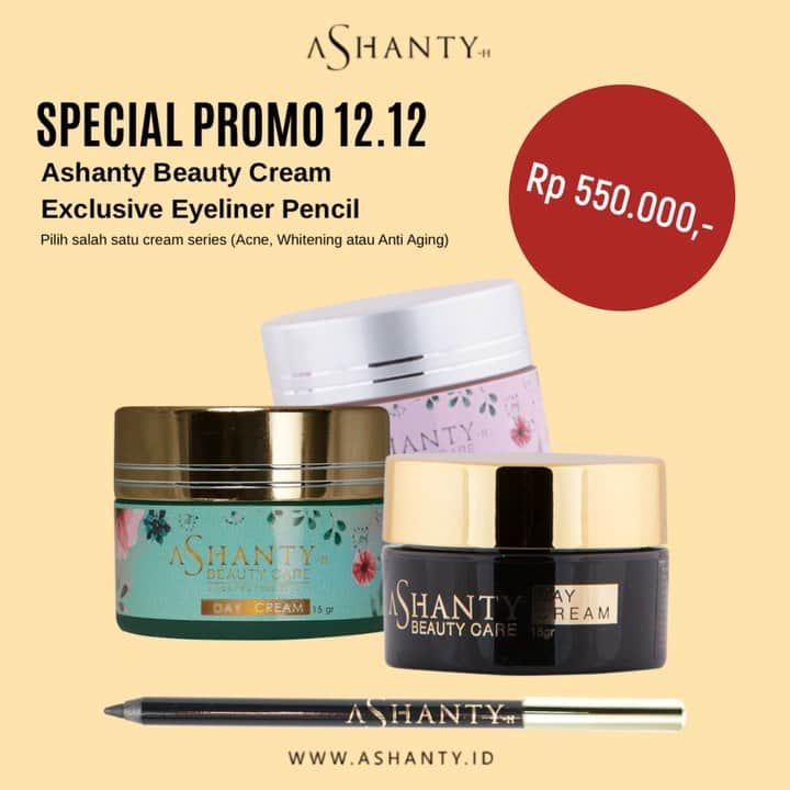 ASHANTY BEAUTY CREAM OFFICIALのインスタグラム：「Hanya Rp 550.000,- sudah bisa mendapatkan satu paket Cream Series by Ashanty dan Exclusive Eyeliner by @ashantybeautycosmetics 🖤  Tunggu apalagi ? Yuk nikmati sekarang juga special promo harga super hemaaat 12.12 🎊  Kulit wajah akan menjadi lebih sehat, cerah dan berseri dengan rutin merawat wajah menggunakan Ashanty Beauty Cream Series 🌸  _________________________________ Informasi dan pemesanan : WA: 081293823950 WA: 085781140354 WA: 081287388885 WA: 087778489900 FAST RESPONS CLICK LINK yang ada di Bio IG @ashantyid  _________________________________ #ashantybeautycosmetics #beauty #cosmetics #brandlocal #kosmetikhalal #makeup #kosmetikartis #ashanty #thehermansyah #beautyvlogger #jualkosmetikmurah #kosmetikmahal #kosmetikbagus #ashantyid #keluargaasix #ashantyhermansyah #mua」