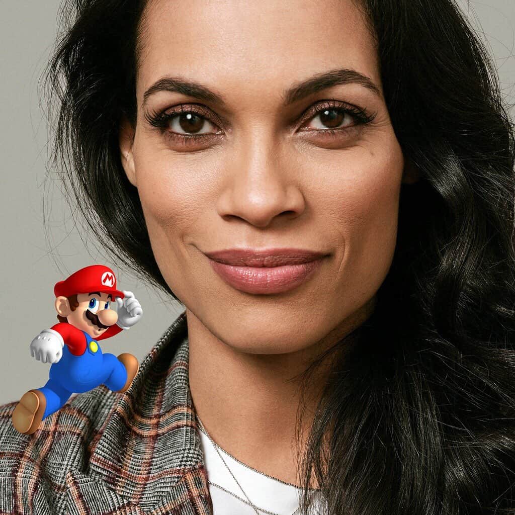 ロザリオ・ドーソンのインスタグラム：「#MarioOnRosario Love to #BowieOnZoe and #EnyaOnLaBorinqueña for the inspiration. @garcelle #elfonashelf」
