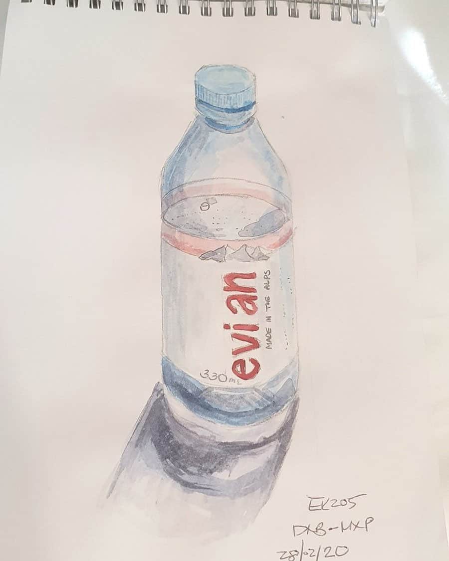 evianのインスタグラム：「Love to see we can be a source of inspiration, literally. 😯  Thank you for the art @euncita ✨  Don't forget to tag us when you're feeling inspired and creative, we love to share what you do with our community!  #evian #evianwater #stayhydrated #positivedrops」