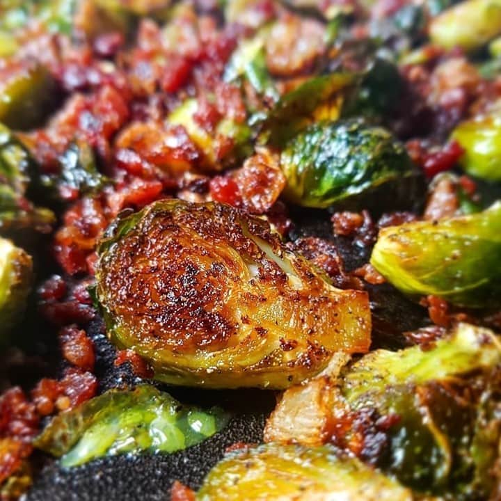 Flavorgod Seasoningsさんのインスタグラム写真 - (Flavorgod SeasoningsInstagram)「Bacon Bits and Brussel Sprouts by @lowcarb_eats_and_sf_treats⁠ -⁠ Seasoned with FlavorGod Garlic Lovers Seasoning⁠ -⁠ KETO friendly flavors available here ⬇️⁠ Click link in the bio -> @flavorgod⁠ www.flavorgod.com⁠ -⁠ To make.⁠ Sautee onion until translucent, add in 2 tbs butter. Add diced Brussels cut side down. Sear until golden. Add in @Costco bacon bits. Sprinkle with @redmondrealsalt⁠ And @flavorgod garlic lovers. Put @lodgecastiron⁠ In the oven at 400 for 15 mins. They won't be pretty but they will melt in your mouth and have perfect crispy pieces.⁠ -⁠ Flavor God Seasonings are:⁠ 💥ZERO CALORIES PER SERVING⁠ 🔥0 SUGAR PER SERVING ⁠ 💥GLUTEN FREE⁠ 🔥KETO FRIENDLY⁠ 💥PALEO FRIENDLY⁠」12月9日 2時02分 - flavorgod