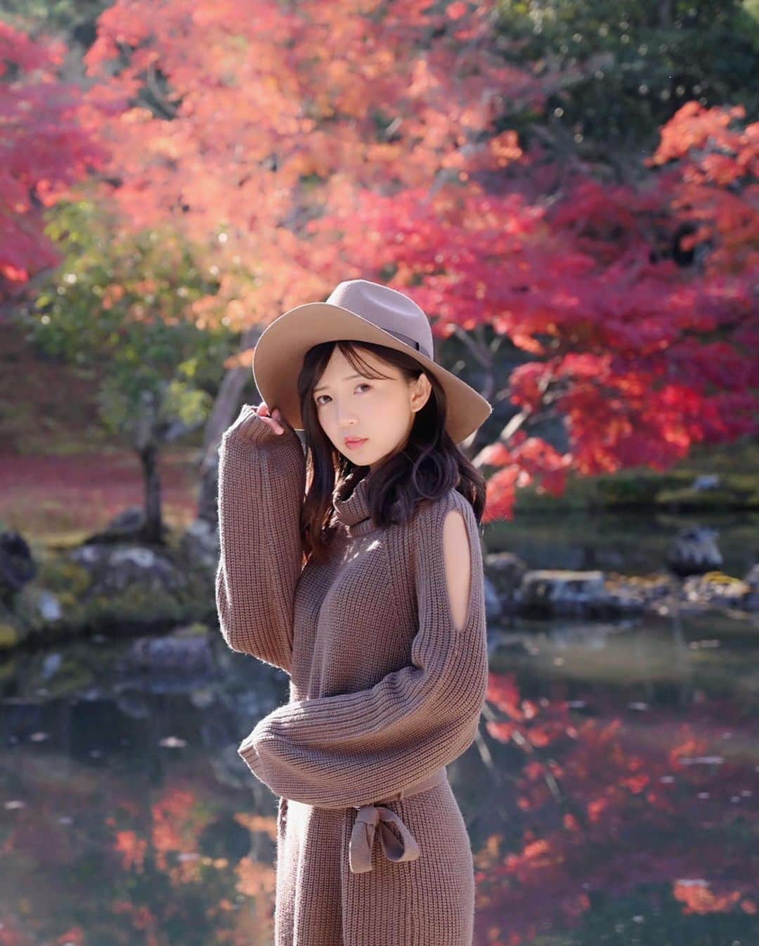 めいさんのインスタグラム写真 - (めいInstagram)「-- autumn in my heart🍁♥️  - - - - 📸photo: @photographer_tk  #被写体モデル#fall#autumn#人像寫真#portrait#사진#被写体#写真#portraitfestival#カメラ#ポートレート #portraitmood#beauty#japan#photo_jpn#photography#섹시#photo#人像攝影#フォロー#撮影#model#カメラ女子#模特#秋#follow#portraitsedition#紅葉#shooting」12月8日 18時53分 - meitienlin1125