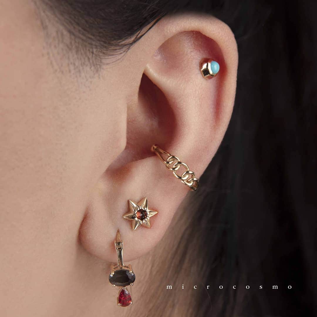 のインスタグラム：「Microcosmo  #earrings #microcosmo #iossellianicollections #madeinitaly #romeitaly #iosselliani #finejewelry」