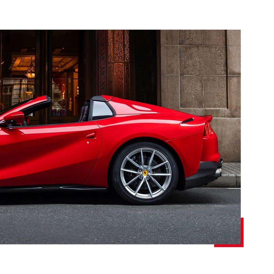 Ferrari Japanさんのインスタグラム写真 - (Ferrari JapanInstagram)「bold redが際立つ #Ferrari812GTS は、50年近く経ったV12スパイダーの復活を示し、伝説の復活を表しています。 #Ferrari #フェラーリ #スーパーカー #スポーツカー」12月8日 18時56分 - ferrarijpn