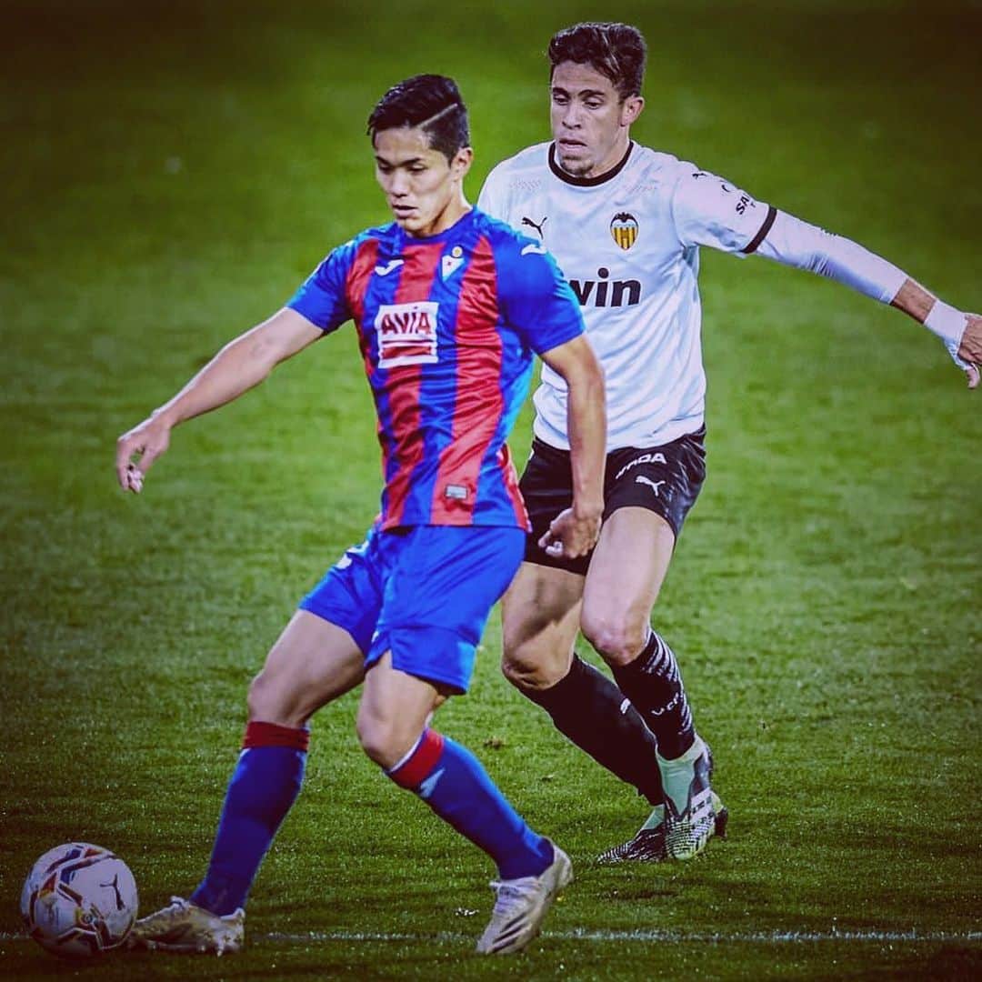 武藤嘉紀のインスタグラム：「+1 point  Keep working hard!!」