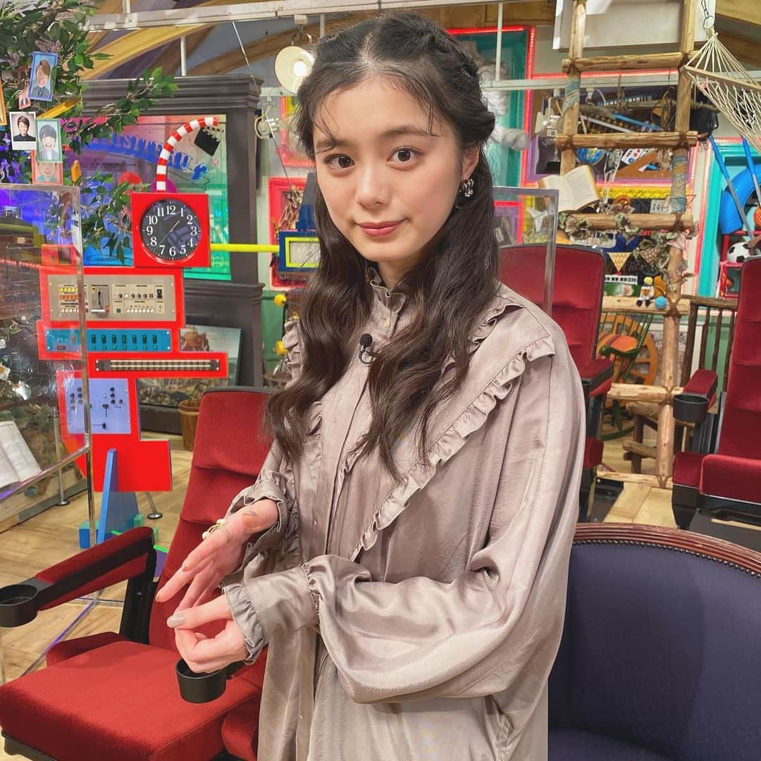 紺野彩夏さんのインスタグラム写真 - (紺野彩夏Instagram)「明日、12/9 18:45〜 テレビ朝日「あいつ今何してる？」出演させていただきます☺︎ 今回も素敵な方がたくさんでした！ みてね〜😍 衣装はタグ付けしました！ @tiit_tokyo  @the.pr_  @somnium_22」12月8日 19時55分 - ayaka_konno_official