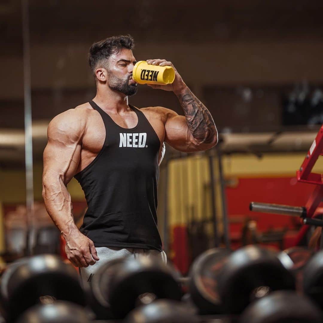 Sergi Constanceさんのインスタグラム写真 - (Sergi ConstanceInstagram)「Pushing the body to pass the limits with @need_supps 🔥 #needsupps #quality #supps #performance」12月8日 20時04分 - sergiconstance