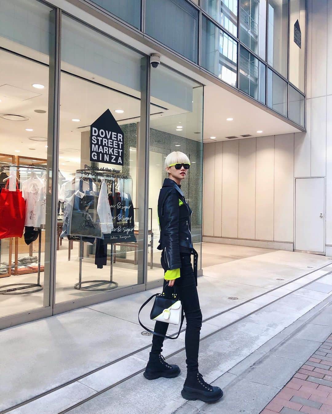 のインスタグラム：「Shopping day🛍💃🏻物欲がやばい🙈  #junyawatanabe #alexandermcqueen #delvaux」
