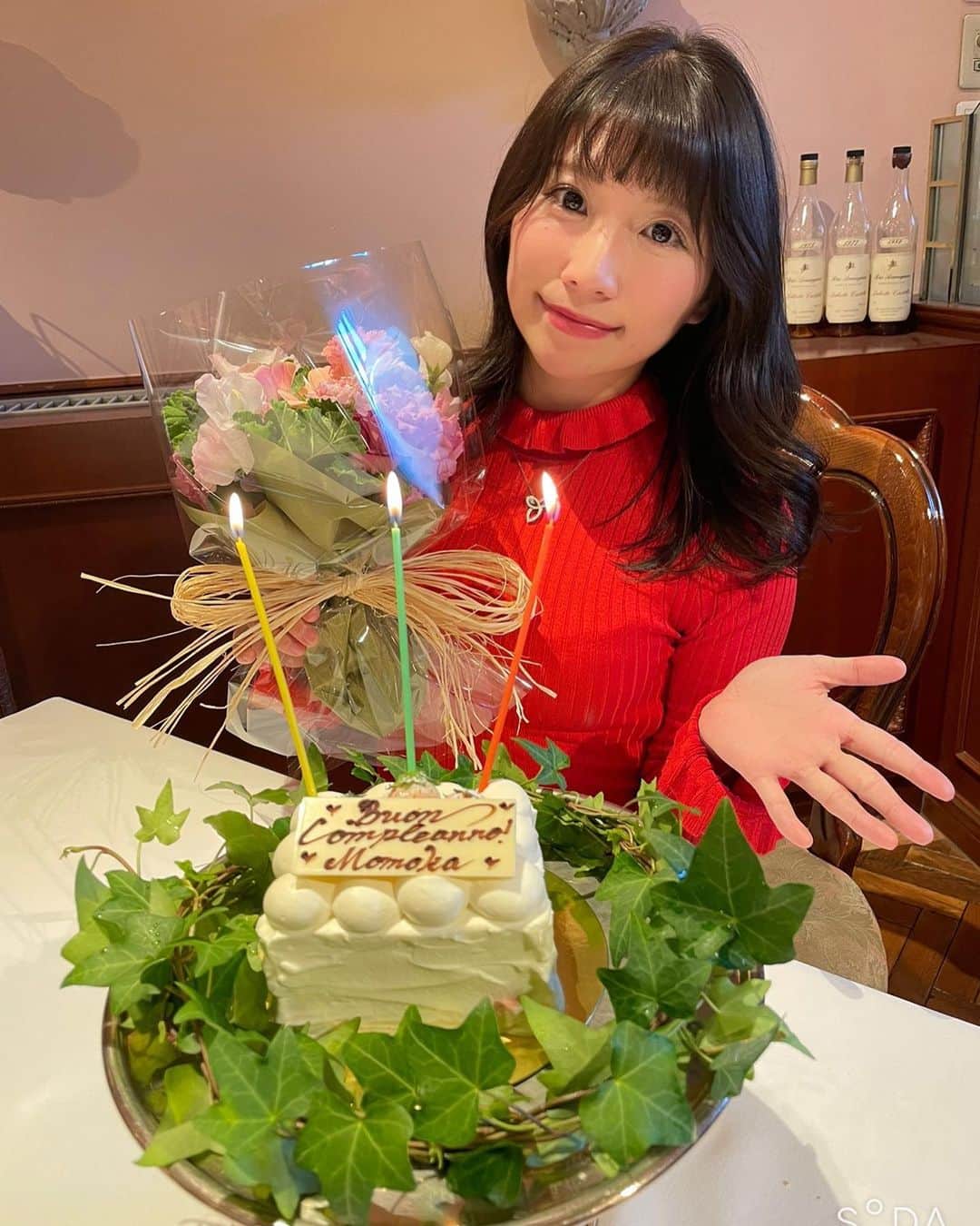 のインスタグラム：「ゴルフと関係ないですが、誕生日を迎えました🥺🎂大好きな人達がお祝いしてくれて嬉しい👏  親友はゴルフと一切縁がないのに笑、私がゴルフにどハマりしてるからって一生懸命ゴルフ関連でプレゼント探してくれたみたいで🥺🥺 結果全く分からなかったみたいだけど笑、ステキなFendiをくれました🥺💕彼氏。。？😭💕 こうやっていろいろ考えてくれるなんて本当幸せな誕生日でした🥺🥺  ゴルフバッグもプレゼントで買ってもらえてやっと新調😍 早くゴルフに連れて行きたいけどお気に入りすぎて車に積みたくない🤣  大切にしてくれる人達をこれからも大事にしていこうと思います☺️🌷  #誕生日 #代官山aso #restranteaso #las #harrywinston #ゴルフ #ゴルフ女子 #ゴルフ初心者」