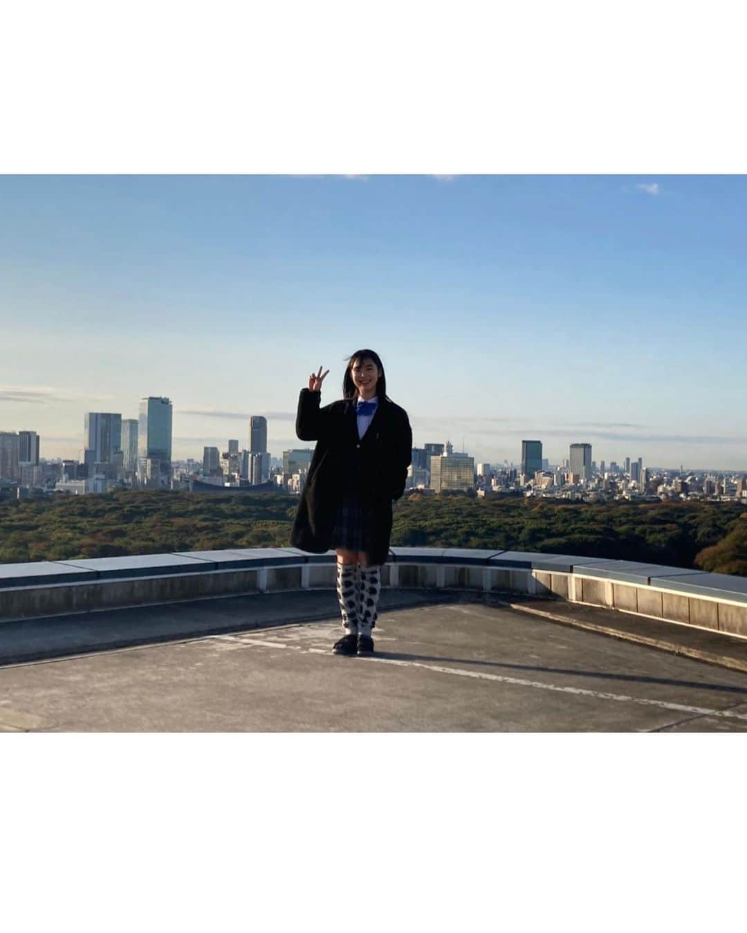 大友樹乃さんのインスタグラム写真 - (大友樹乃Instagram)「桜美林大学のwebモデルをやらせていただきました😄  空が綺麗だった💙☀️  https://admissions.obirin.ac.jp/general-cmntest-lp02/  #桜美林大学」12月8日 20時44分 - juno.otomo