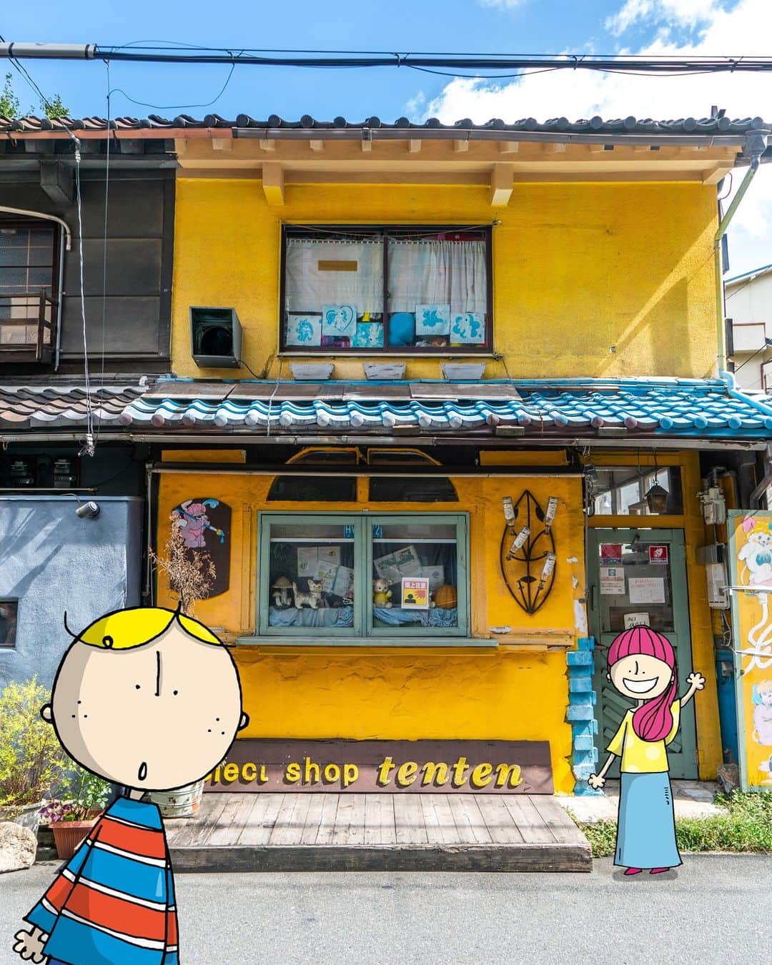 Osaka Bob（大阪観光局公式キャラクター）さんのインスタグラム写真 - (Osaka Bob（大阪観光局公式キャラクター）Instagram)「Recognizable by its bright yellow storefront, decorated with Popples and a portrait of Che Guevara, Select Shop Tenten has lots of kawaii handmade items.  黄色いポップな外観が中崎町の街中で一際目立つセレクトショップ「tenten城」。店内の可愛いハンドメイド雑貨もぜひチェックしてみて！	————————————————————— #maido #withOsakaBob #OSAKA #osakatrip #japan #nihon #OsakaJapan #大坂 #오사카 #大阪 #Оsака #Осака #โอซาก้า #selectshoptenten #nakazakicho」12月8日 21時00分 - maido_osaka_bob