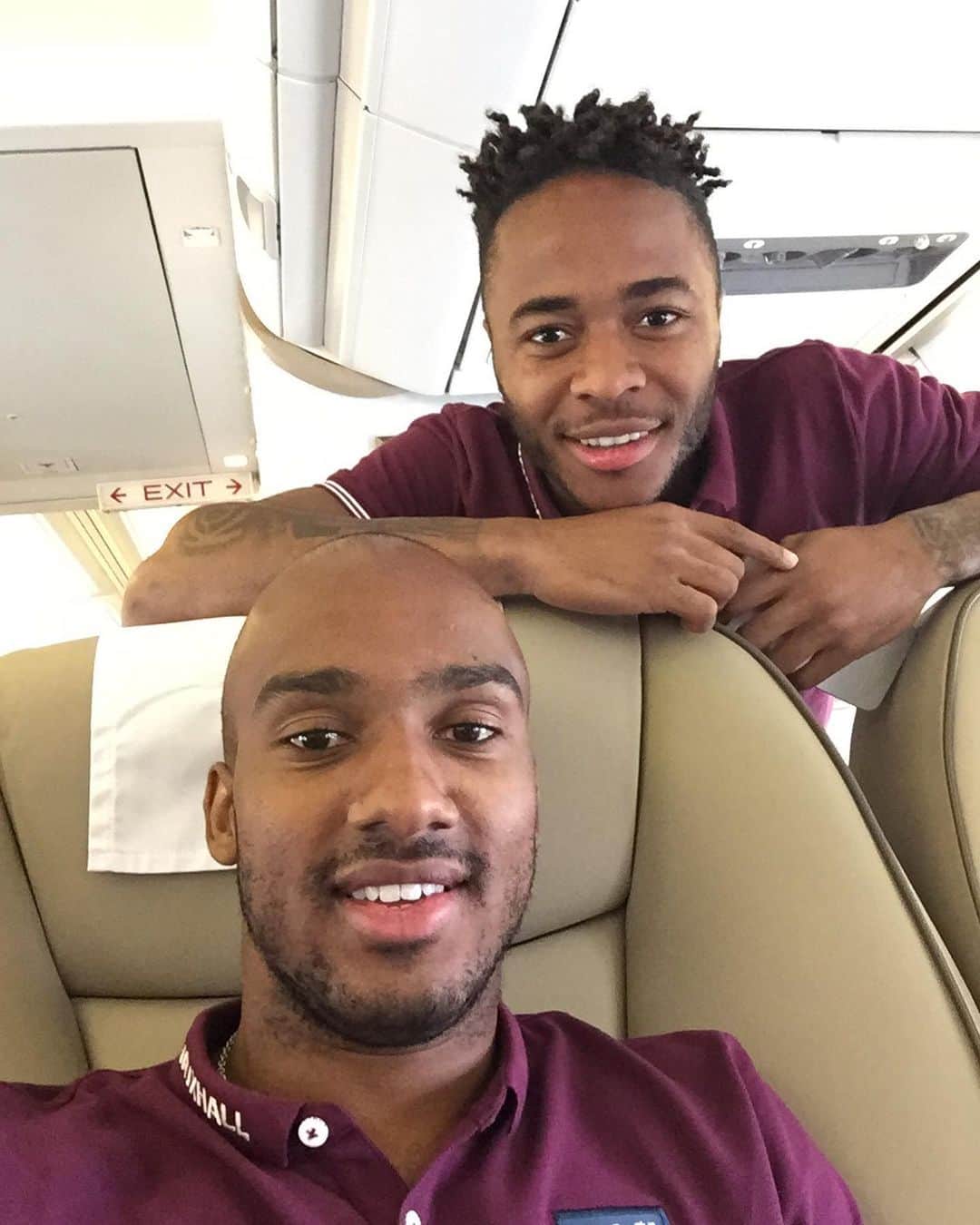 ファビアン・デルフのインスタグラム：「Happy birthday to one of the most inspirational people I know, have a great day my bro, nothing but love 👊🏾❤️ @sterling7」