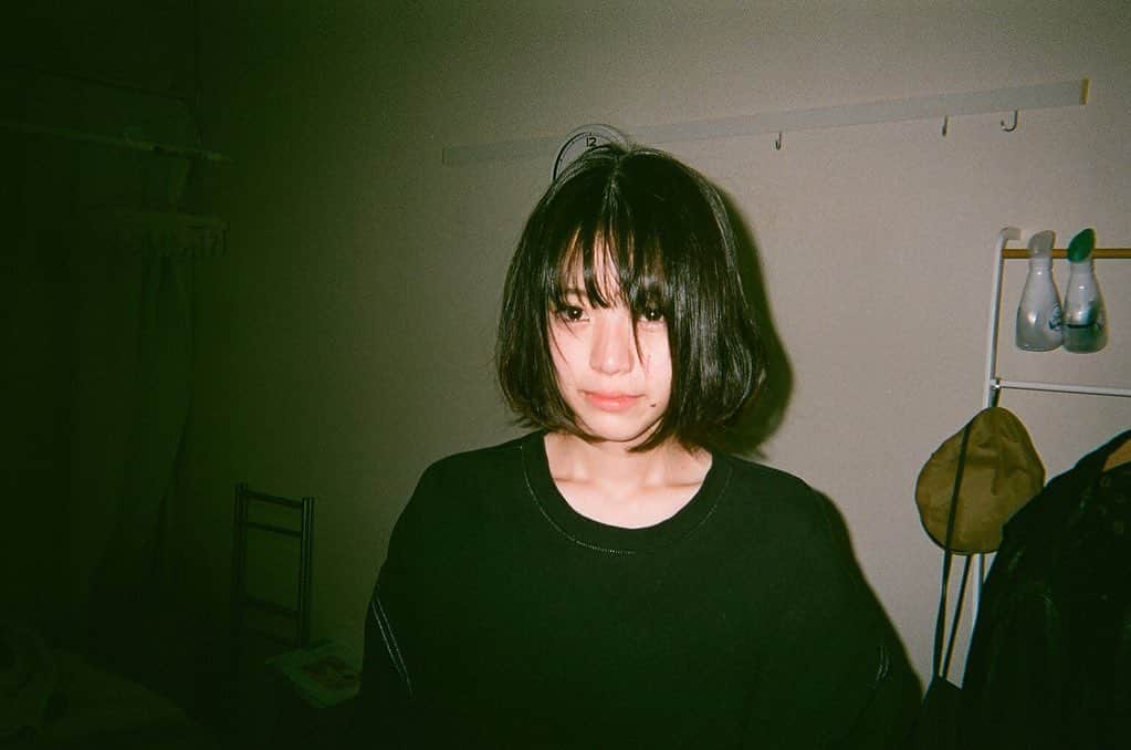 のインスタグラム：「ほんとにわらうときって顔つぶれる！」