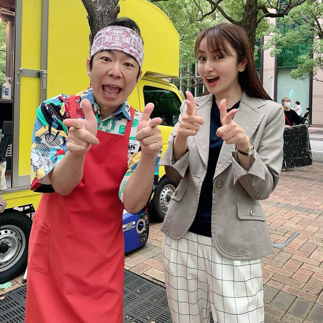 矢田亜希子さんのインスタグラム写真 - (矢田亜希子Instagram)「少し前の撮影中に、ダンディ坂野さんと写真を撮っていただきました‼︎ そしてゲッツのポージングも教えていただき光栄です‼︎このドラマのオンエアは ↓ 2020年12月14日(月)20：00〜21：54 テレビ東京　月曜プレミア8 今野敏サスペンス『鬼火　警視庁強行犯係・樋口顕』  そして、1月からの連ドラの撮影も本日クランクインいたしました‼︎よろしくお願いします。 #今野敏サスペンス#警視庁強行犯係樋口顕 #鬼火#テレビ東京 #ダンディ坂野 さん#ゲッツ」12月8日 21時30分 - akiko_yada