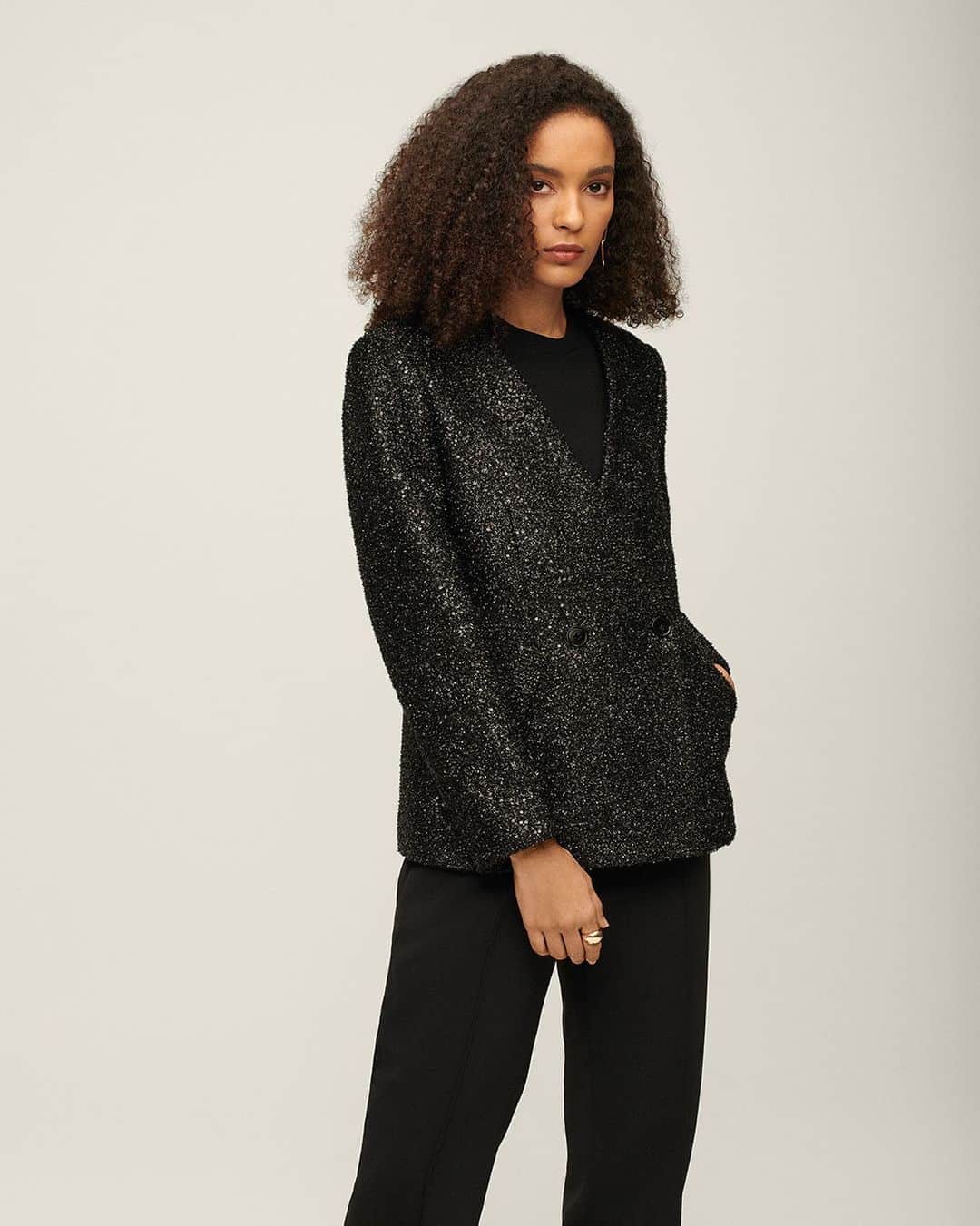 のインスタグラム：「Inspired by a cool, modern approach to texture and shine, we’re pairing our favorite knits with shiny accents to give a festive twist to stay-at-home outfitting. #AllDressedUpInCM」