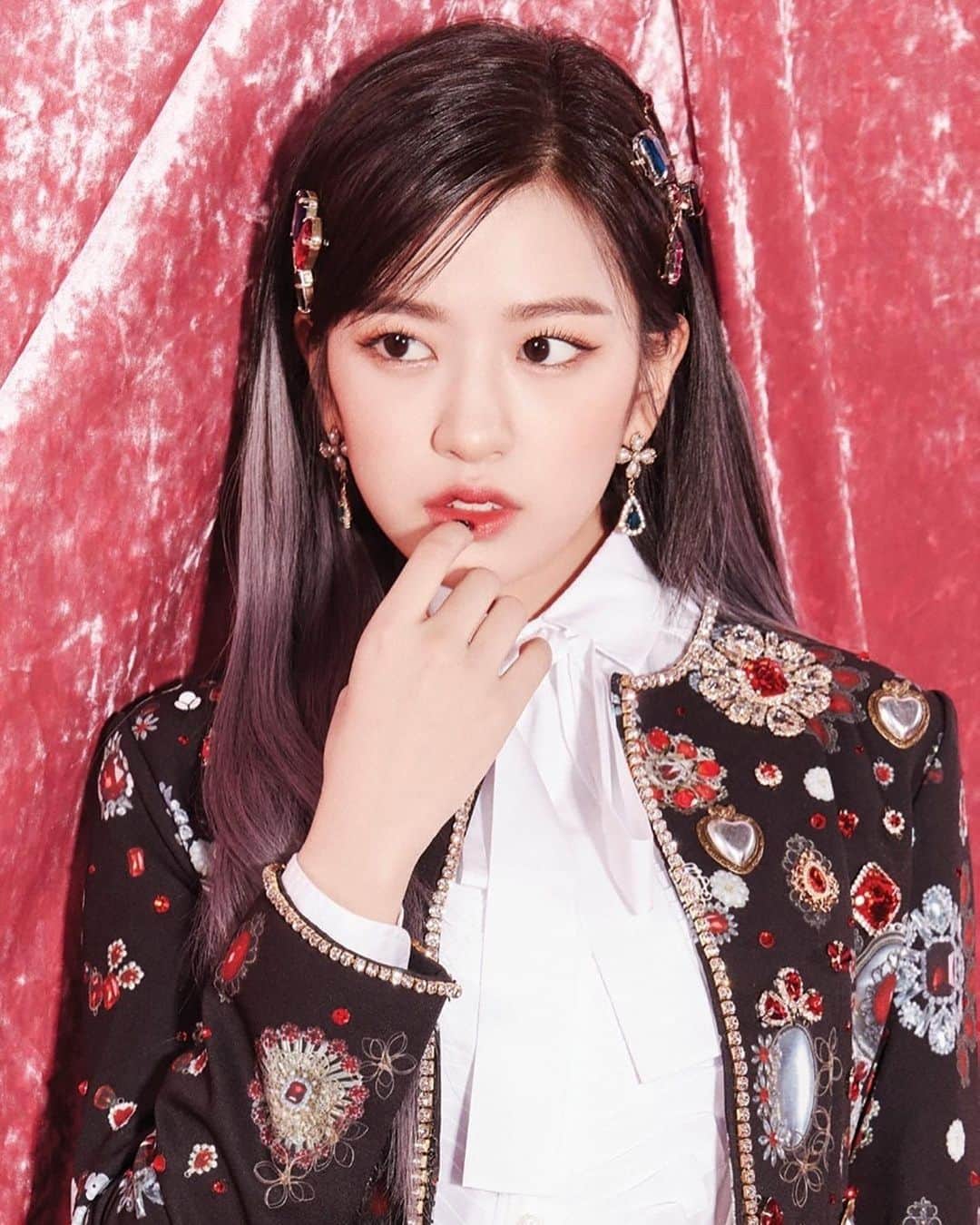 IZ*ONE One-reeler Act IV ヨントントレカ3枚 ユジン IZ*ONE One-reeler Act IV ヨントントレカ3枚 ユジン