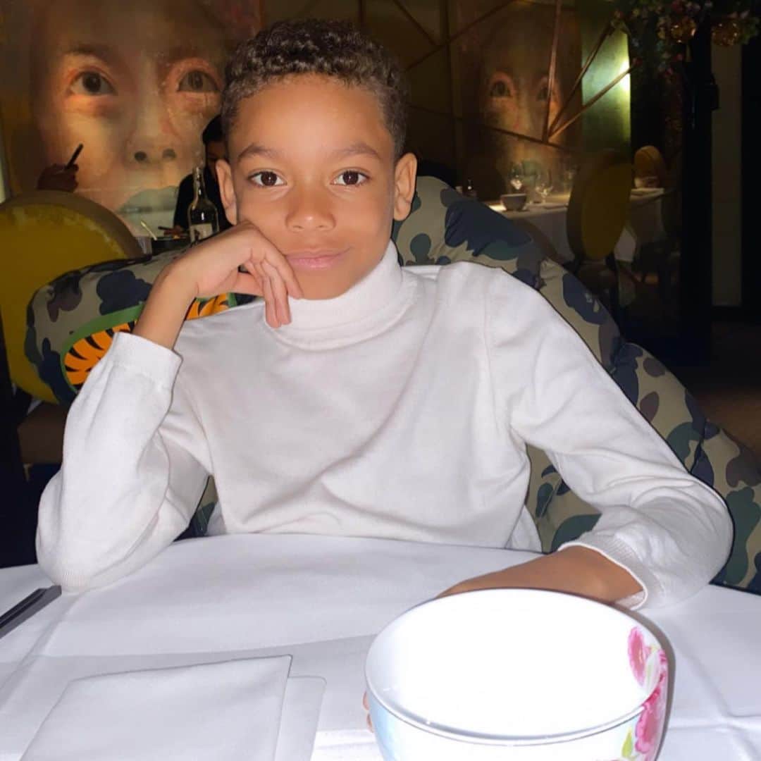 のインスタグラム：「Happy 11th birthday to my beautiful son Riley! Damn where has the time gone 🥺😭🖤」