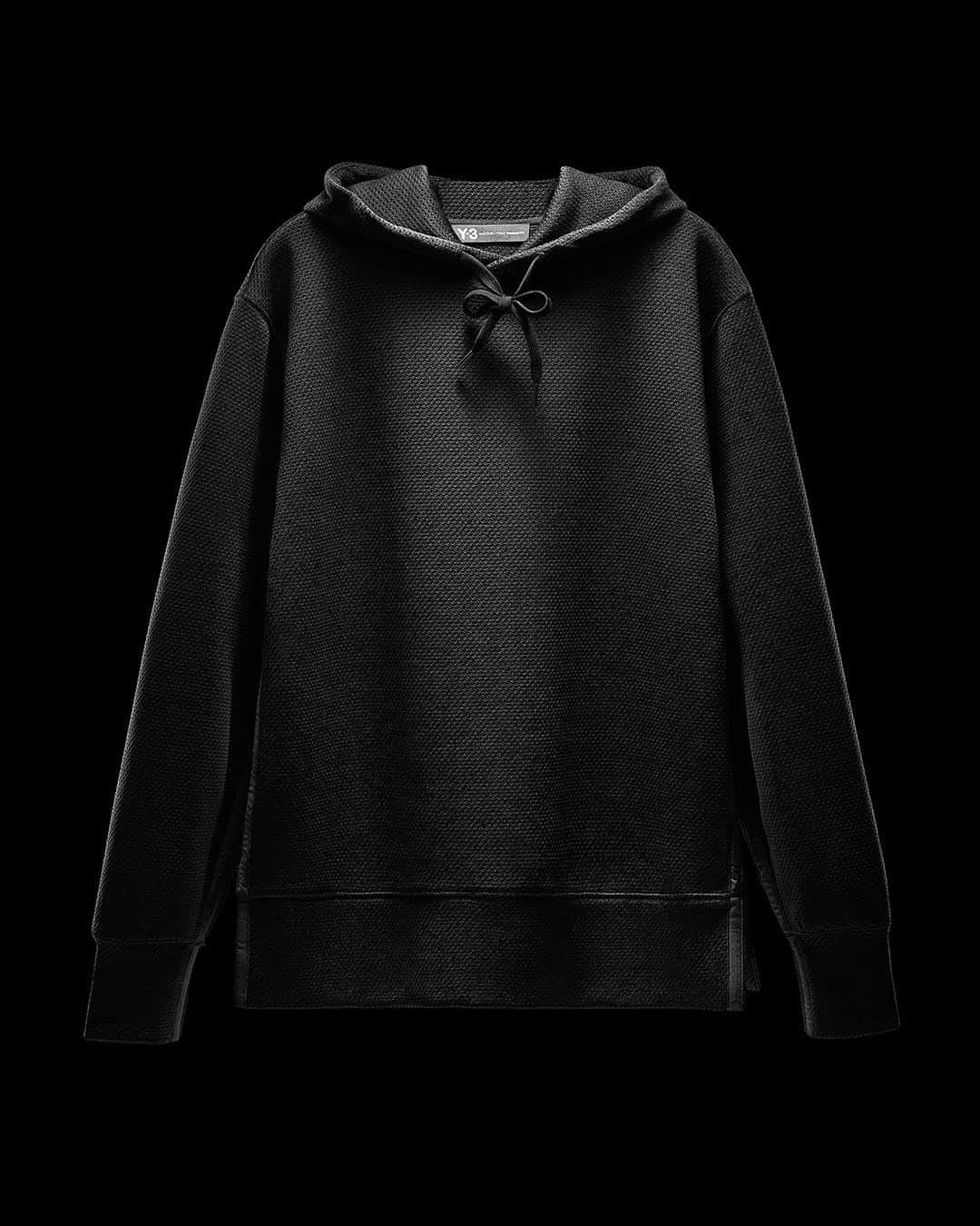 ワイスリーのインスタグラム：「Y-3 Graphic Hoodie. Y-3 Fall/Winter 2020 Collection. --- #adidas #Y3 #YohjiYamamoto Discover the collection at adidas.com/y-3」