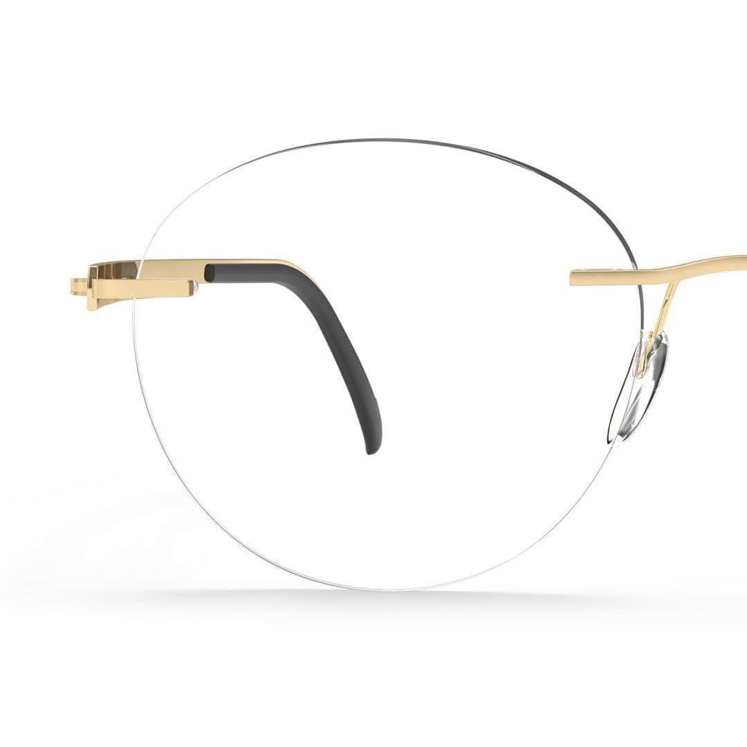 シルエットのインスタグラム：「Hand-crafted in Austria, using only the finest materials, the elegant rimless frames of the Venture collection are beautifully supported with combinations of rhodium, ruthenium and gold. A masterpiece of precise craftsmanship. Featuring: Venture 5554⁠⠀ .⁠⠀ .⁠⠀ .⁠⠀ #silhouetteeyewear #tryitwearitloveit #eyeweardesign #luxuryeyewear #fashioneyewear #opticalframes」