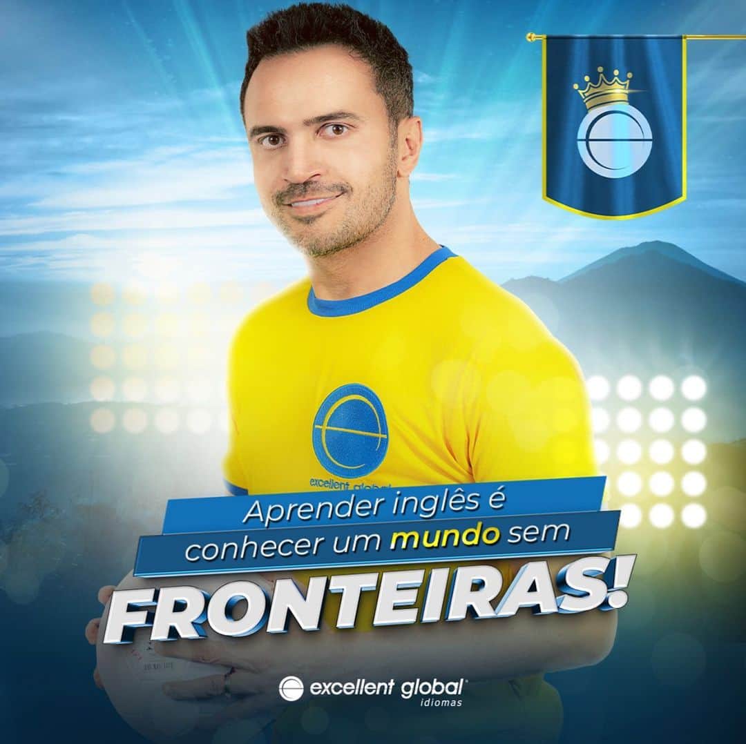 アレッサンドロ・ローザ・ヴィエイラのインスタグラム：「🚨SE LIGA 🚨  Aprender inglês é conhecer um mundo sem fronteiras! Falar mais de um idioma é essencial para a vida. Conseguimos chegar onde nem imaginamos, realizamos sonhos e sempre com novos objetivos. Por isso, convido você a conhecer um pouco mais sobre a Excellent Global Idiomas!  A EG Idiomas é referência no ensino de idiomas, atuando com mais de 130 escolas e mais de 150.000 alunos formados. Ensinamos com metodologia única, que permite aprendizado diferente e eficiente. Quer saber mais? Acesse o instagram @egidiomas.oficial e aprenda Inglês de verdade!」