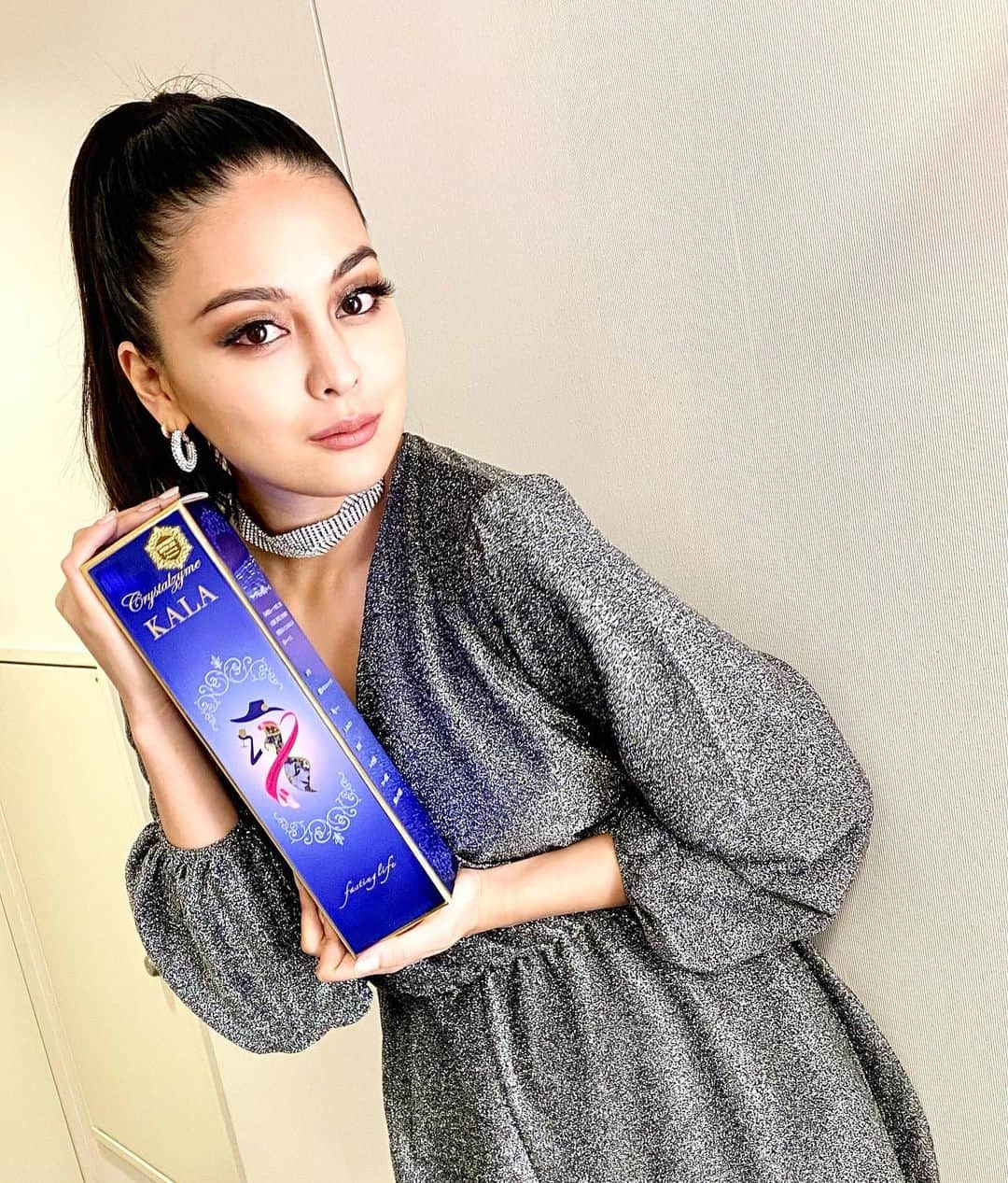 遊海 Yuumiのインスタグラム：「This is my magical drink ❤️ 私の健康を整えてくれて、お肌もお腹の中も綺麗に保ってくれる酵素ドリンク❤️ もっとこの酵素ドリンクの良さをこれから皆さんにお伝えしていきます。http://www.fasting.bz/meister/561/ で購入する事ができます。#kala #fasting #beauty #酵素ドリンク　#ファスティング　#変更　#美容　@fastinglife.kala.mana #酵素　#ダイエット」