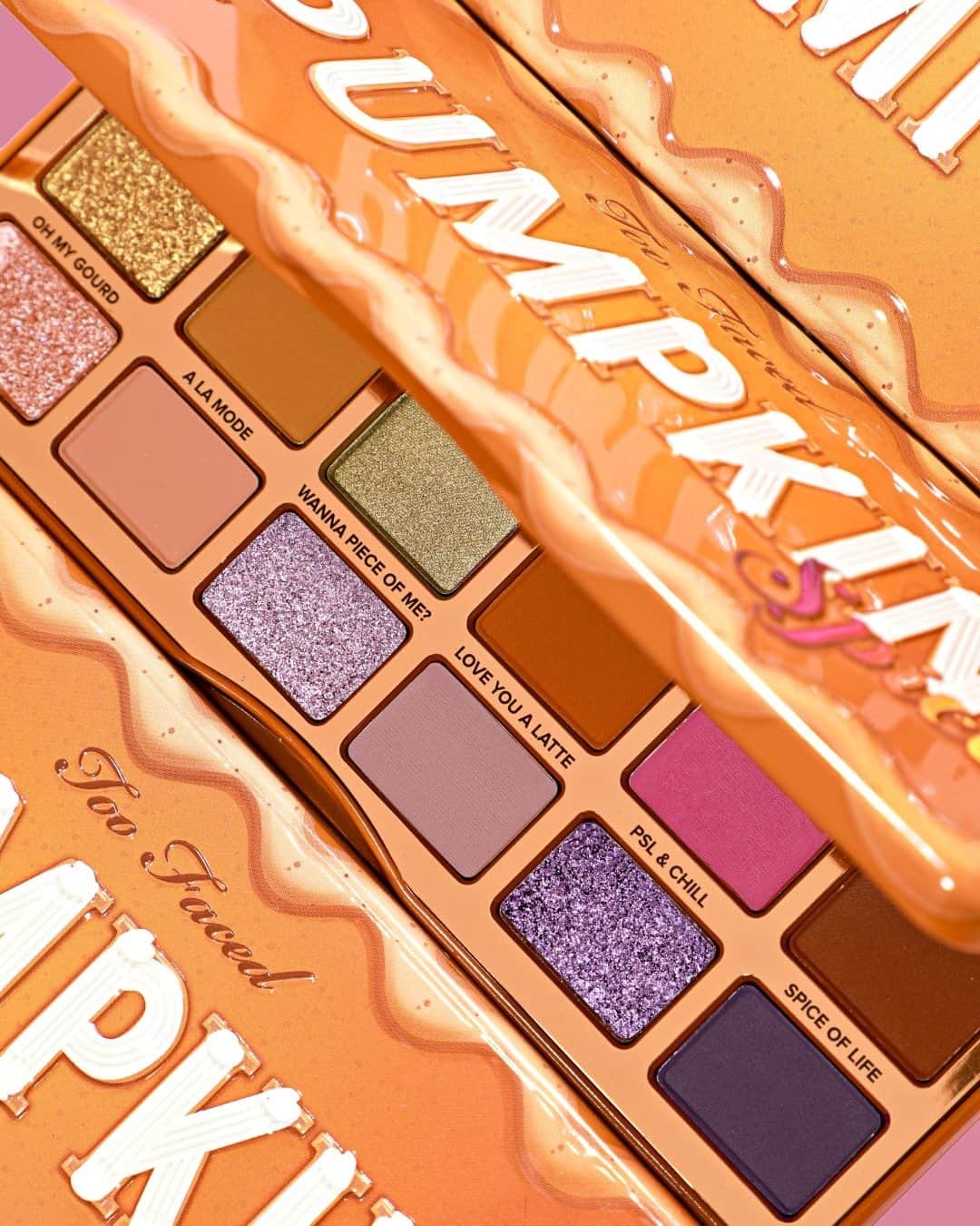 Too Facedのインスタグラム：「The palette that will take you from daytime dreamy to nighttime sultry. 🔥 Who else can't get enough of our Pumpkin Spice Eye Shadow Palette?! 🙋‍♀️ #toofaced」