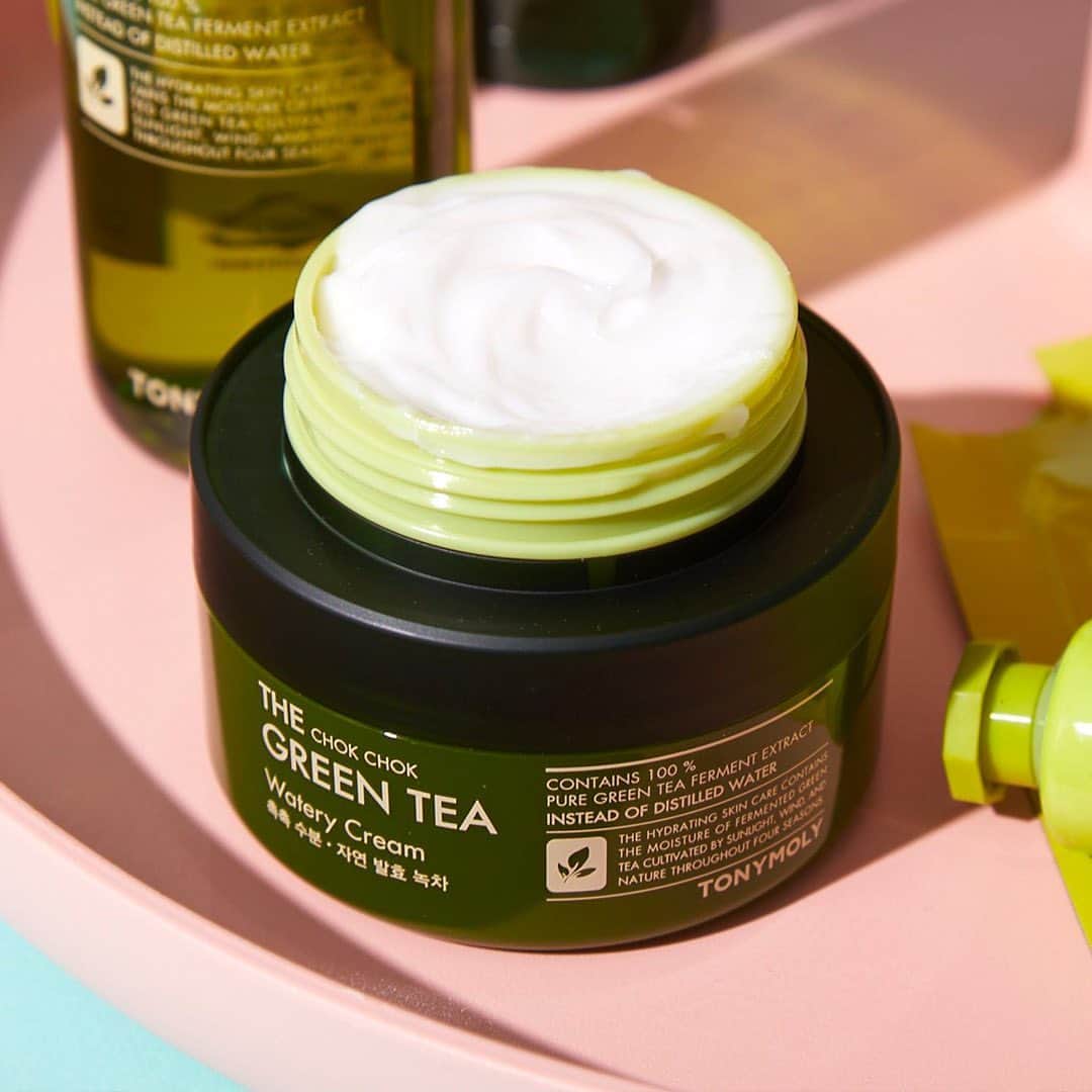 TONYMOLY USA Officialさんのインスタグラム写真 - (TONYMOLY USA OfficialInstagram)「Day 3 of 5 Days of Deals! TODAY ONLY, BOGO on our 100 ml best-selling Green Tea Watery Cream on TONYMOLY.us 🌿💚#TONYMOLYnMe #xoxoTM」12月9日 1時10分 - tonymoly.us_official